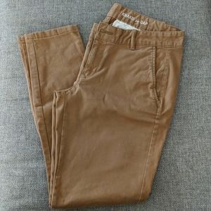 GAP Skinny Mini Skimmer Khakis